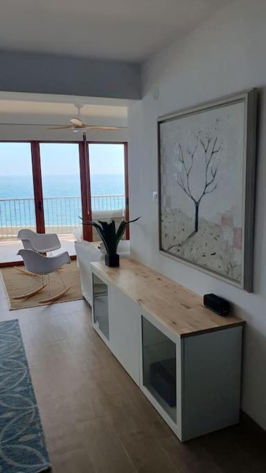Super Mar Azul En Salou Apartment Bagian luar foto